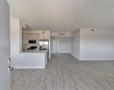 5506 Thornburn Street - Photo Thumbnail 7