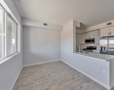 5506 Thornburn Street - Photo Thumbnail 8