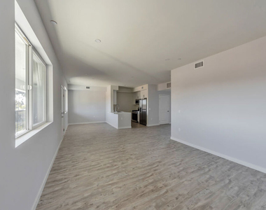 5506 Thornburn Street - Photo Thumbnail 9
