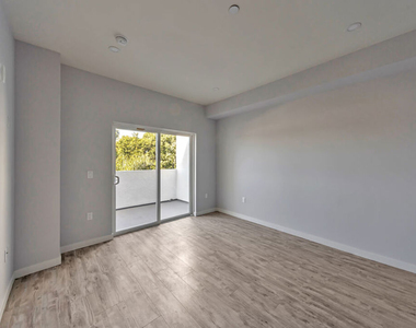 5506 Thornburn Street - Photo Thumbnail 14