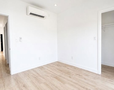 3420 12th Avenue - Photo Thumbnail 6