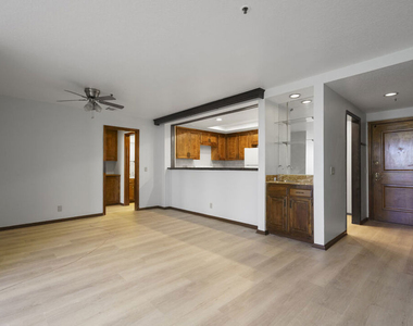 880 W 1st Street - Photo Thumbnail 11