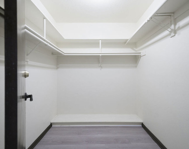 880 W 1st Street - Photo Thumbnail 25