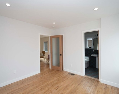 1365 1/2 Maltman Avenue - Photo Thumbnail 16