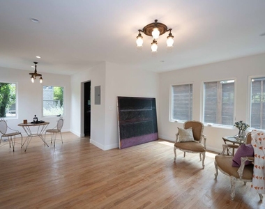 1365 1/2 Maltman Avenue - Photo Thumbnail 3
