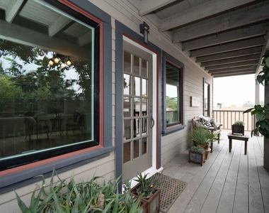 1365 1/2 Maltman Avenue - Photo Thumbnail 22