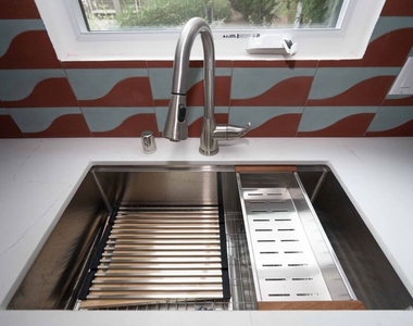 1365 1/2 Maltman Avenue - Photo Thumbnail 13