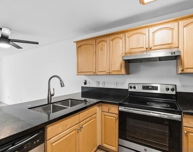 6434 Akins Ave - Photo Thumbnail 2