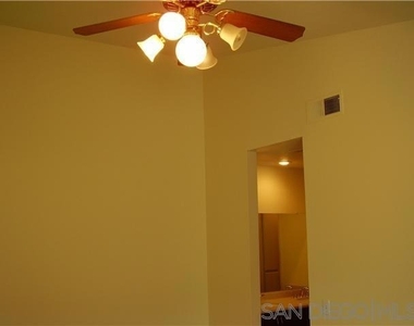 9342 Twintrails - Photo Thumbnail 4