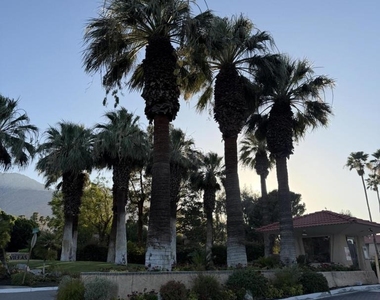 680 N Ashurst Court - Photo Thumbnail 13