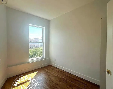 791 Sterling Place - Photo Thumbnail 5