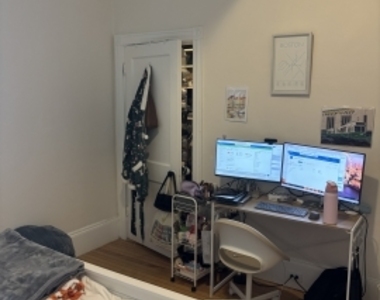 1100 Beacon St - Photo Thumbnail 17