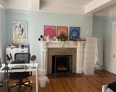 1100 Beacon St - Photo Thumbnail 7