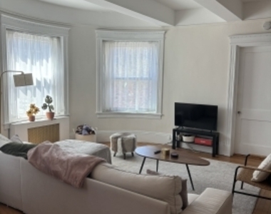 1100 Beacon St - Photo Thumbnail 15