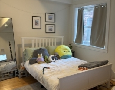 1100 Beacon St - Photo Thumbnail 16