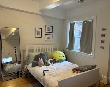 1100 Beacon St - Photo Thumbnail 6