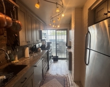 25 Medfield St - Photo Thumbnail 2