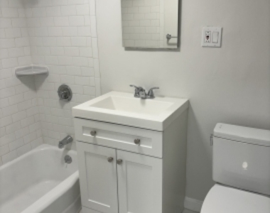 50 Gorham Ave - Photo Thumbnail 10