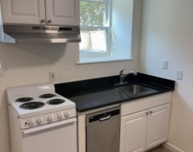50 Gorham Ave - Photo Thumbnail 6