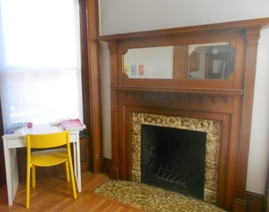 850 Beacon St - Photo Thumbnail 6
