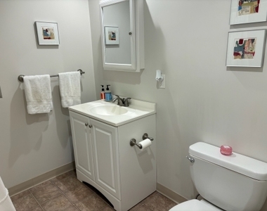 1100 Beacon St - Photo Thumbnail 5