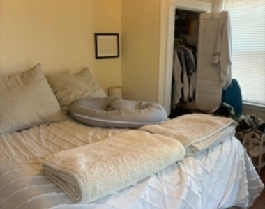 275 Aspinwall Ave - Photo Thumbnail 12
