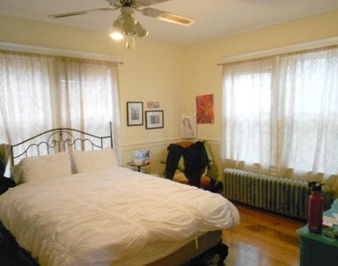 100 Winchester St - Photo Thumbnail 2