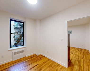 East 73 Street - Photo Thumbnail 1