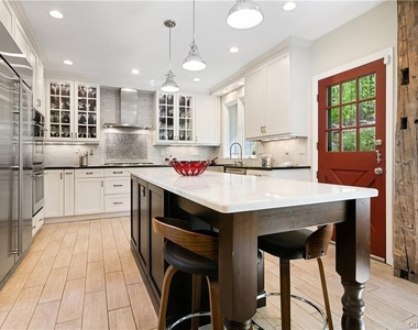 21 Beech Hill Lane - Photo Thumbnail 8