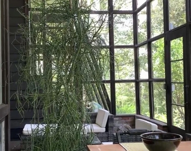424 N Ridge Street - Photo Thumbnail 4