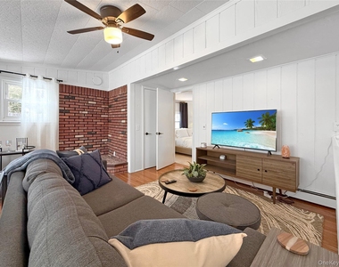 839 Pond View Road - Photo Thumbnail 7