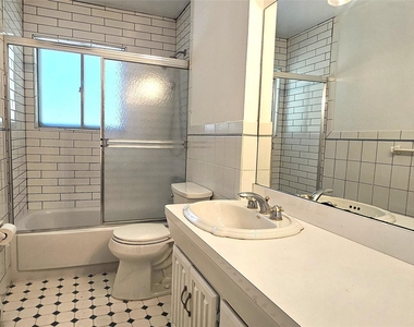 23 Princeton Drive - Photo Thumbnail 29