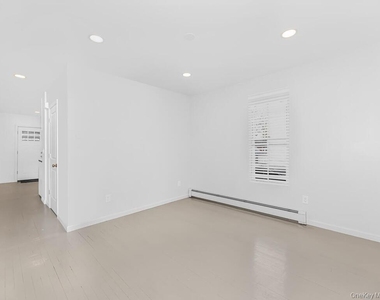 7 Sproat Street - Photo Thumbnail 7