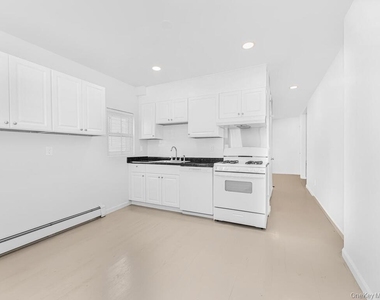7 Sproat Street - Photo Thumbnail 4