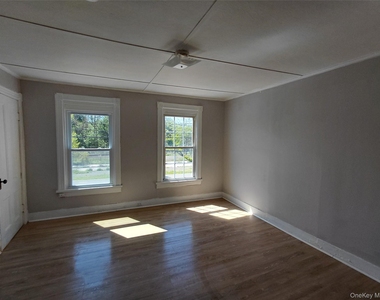 69 Greenkill Avenue - Photo Thumbnail 3