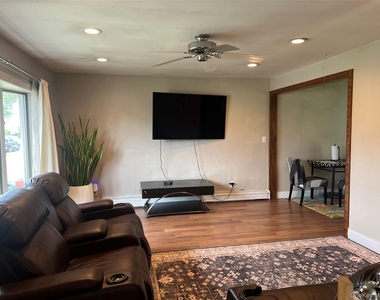 41 Ontario Avenue - Photo Thumbnail 3