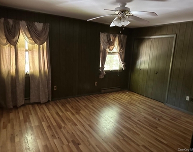 11 Richards Avenue - Photo Thumbnail 8