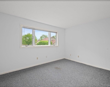 605 Heritage Hills - Photo Thumbnail 22