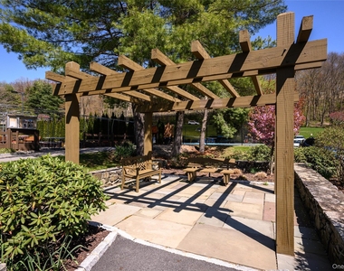 605 Heritage Hills - Photo Thumbnail 36