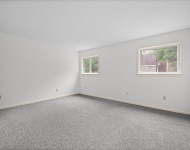 605 Heritage Hills - Photo Thumbnail 19