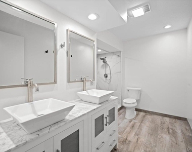 605 Heritage Hills - Photo Thumbnail 16