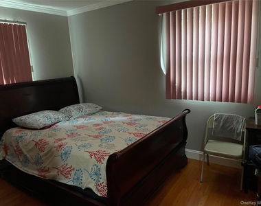 11 De Clark Place - Photo Thumbnail 21