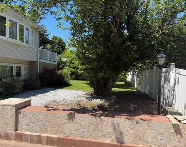 11 De Clark Place - Photo Thumbnail 3