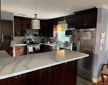 11 De Clark Place - Photo Thumbnail 19