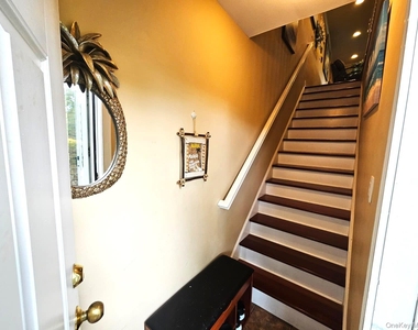 655 Middle Country Road - Photo Thumbnail 29