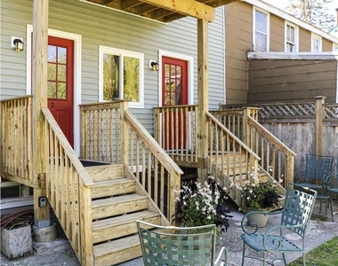 272 Main Street - Photo Thumbnail 1
