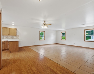 200 North Street - Photo Thumbnail 2
