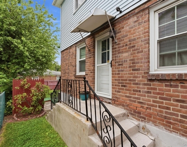 200 North Street - Photo Thumbnail 1