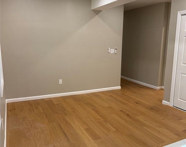 66 Delafield Street - Photo Thumbnail 13