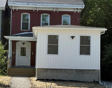 66 Delafield Street - Photo Thumbnail 16